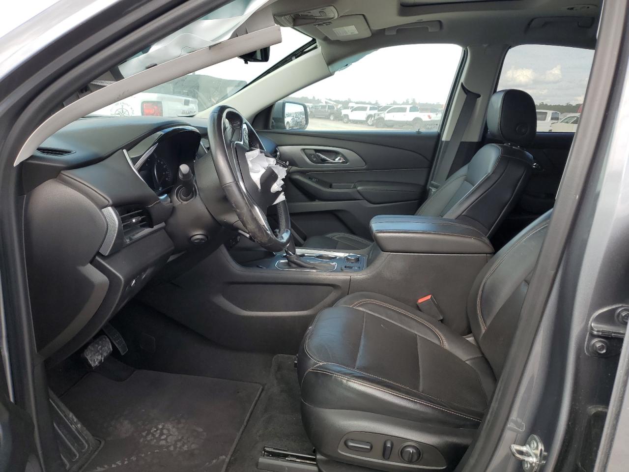 1GNERKKW5JJ268294 CHEVROLET TRAVERSE 2018