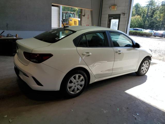 3KPA24AD2ME409072 Kia Rio LX 3