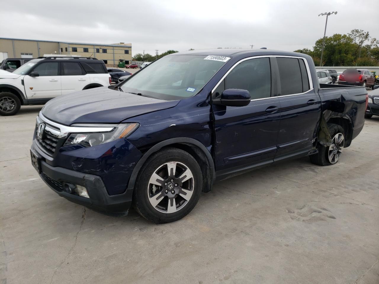 5FPYK2F6XHB007479 HONDA RIDGELINE 2017