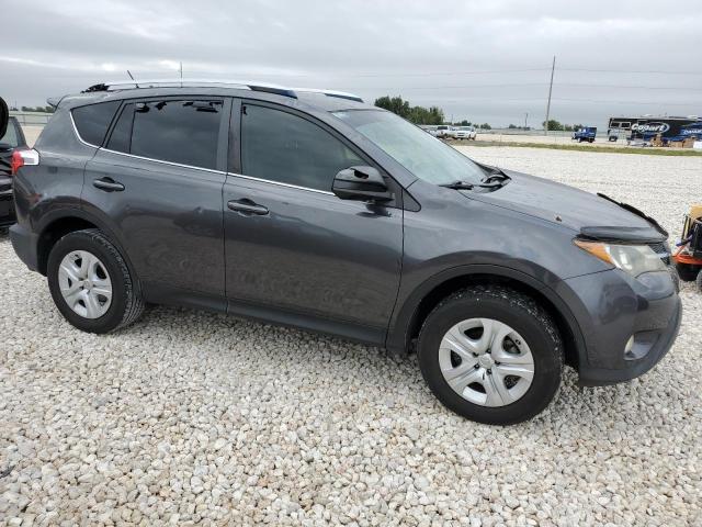 JTMZFREV9FJ025691 Toyota RAV4 LE