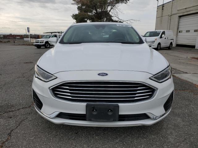 3FA6P0CD7LR130131 Ford Fusion SEL 5