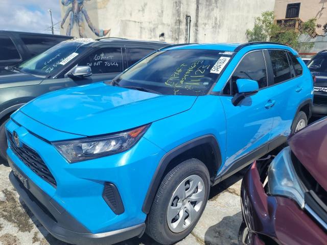 Lot #2209026257 2020 TOYOTA RAV4 LE salvage car