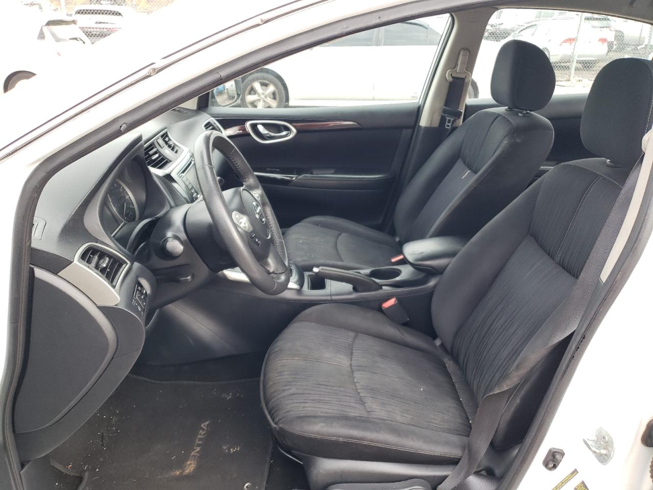 3N1AB7AP8GY252682 NISSAN SENTRA 2016