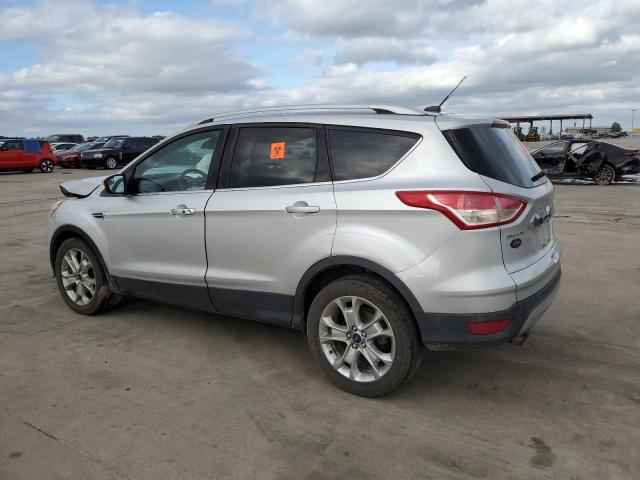 1FMCU0J95FUA32583 Ford Escape Titanium