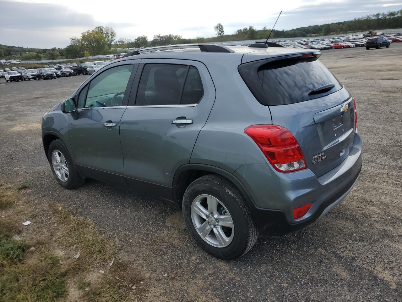 KL7CJPSB6KB863648 CHEVROLET TRAX 2019