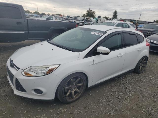 Хетчбеки FORD FOCUS 2014 Білий