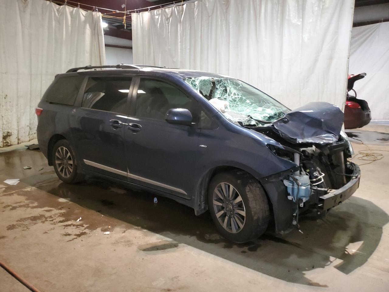 5TDJZ3DC6LS244172 2020 Toyota Sienna Le