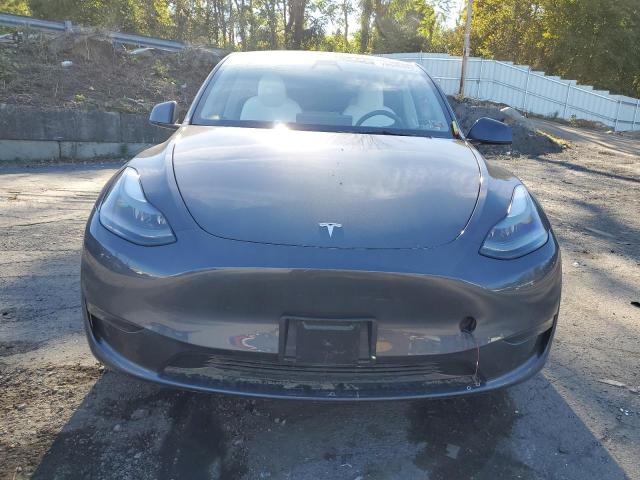 7SAYGDEF8PF710636 Tesla Model Y  5