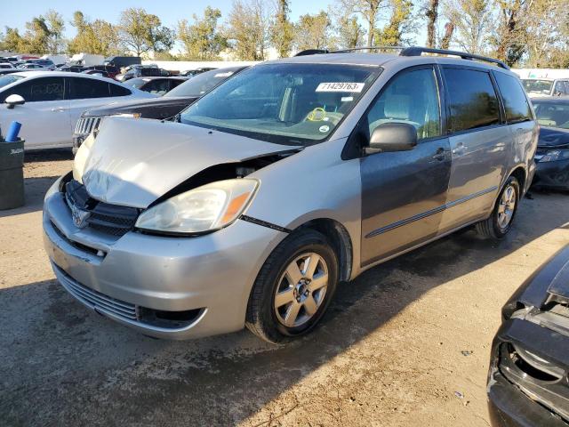 2004 Toyota Sienna CE