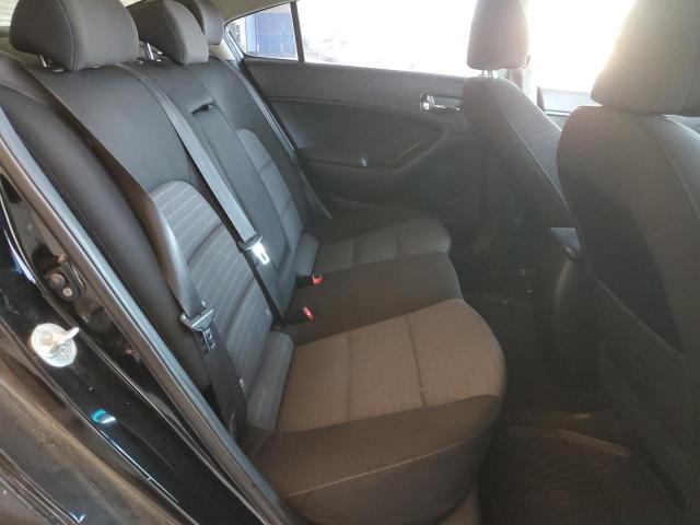 KNAFX4A8XE5162811 KIA FORTE EX