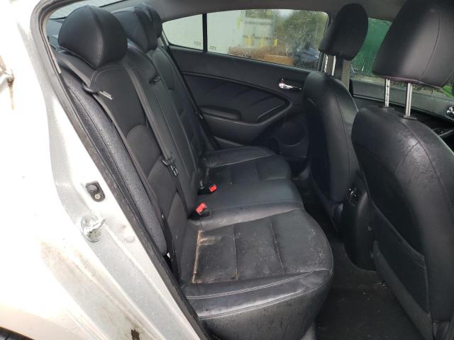 KNAFZ4A88E5050809 KIA FORTE EX