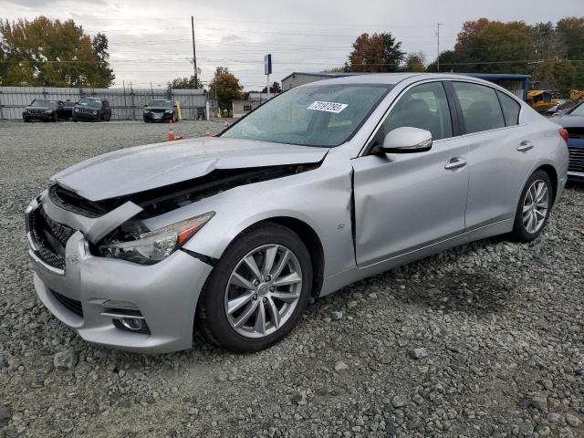 2015 INFINITI Q50 Base