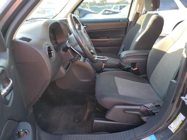1C4NJPFA0GD794335 Jeep Patriot Latitude
