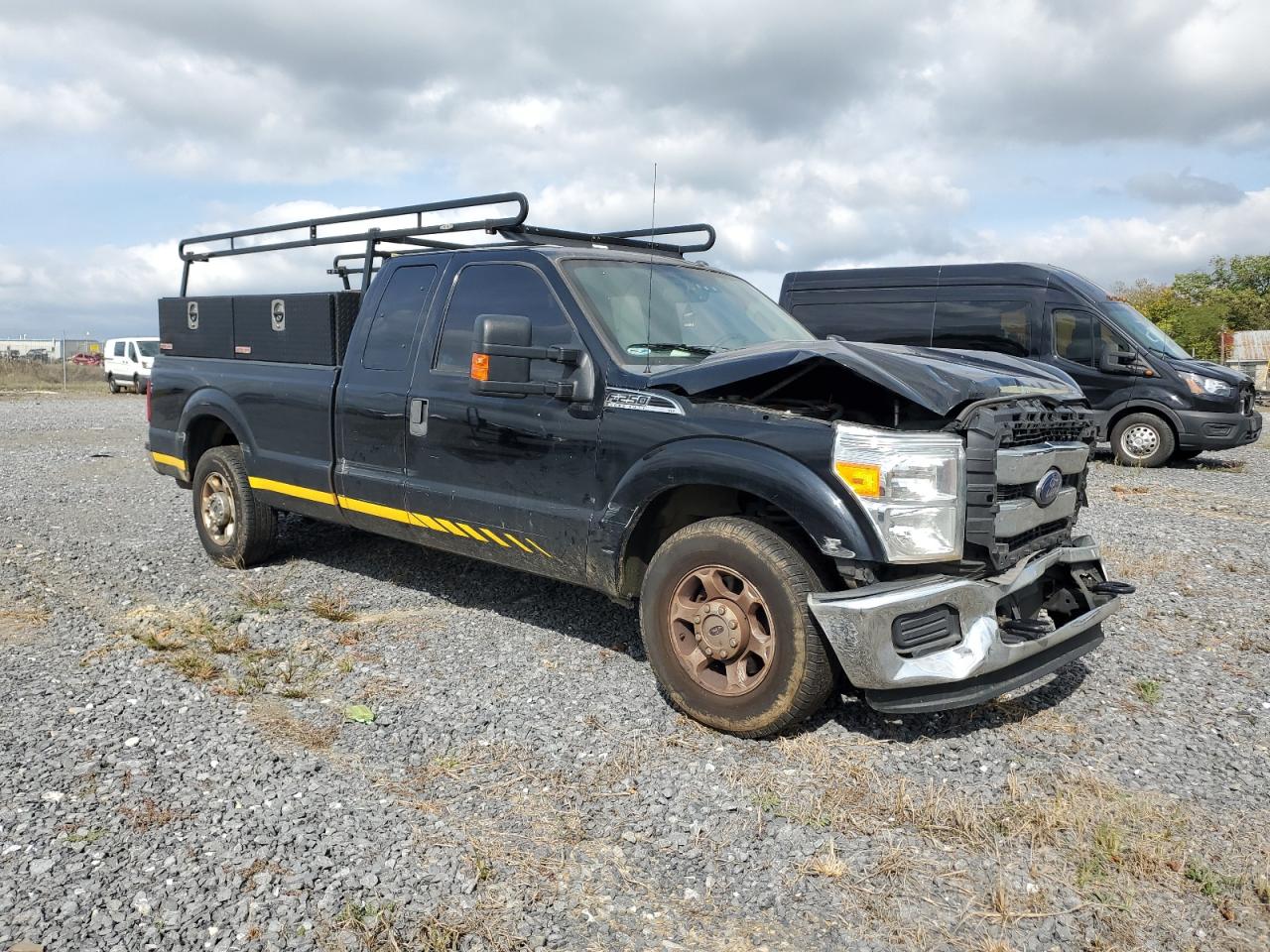 FORD F-250 SUPER DUTY