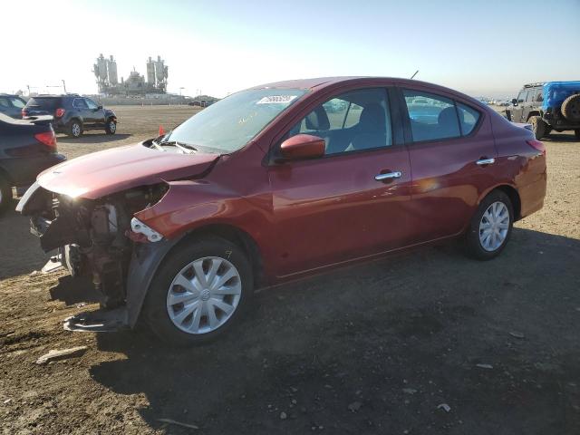 NISSAN VERSA 2017 Червоний