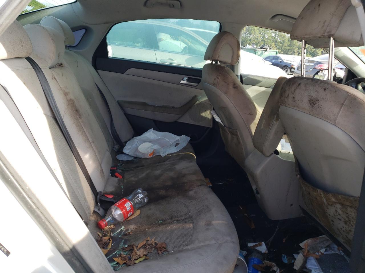 5NPE24AF5FH118275 2015 Hyundai Sonata Se