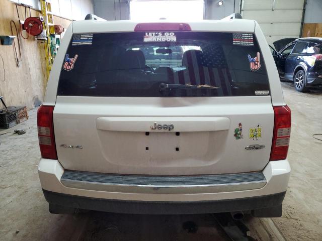 1C4NJRFB8GD672908 Jeep Patriot Latitude