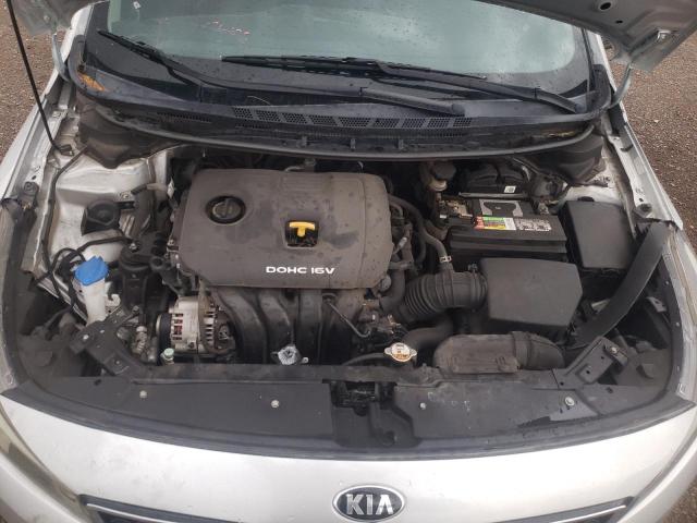 3KPFK4A76HE110576 KIA FORTE LX