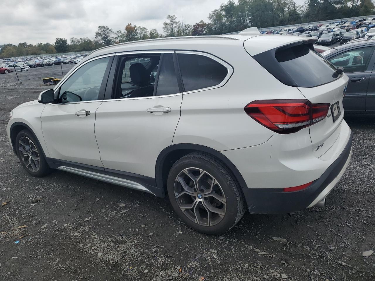 WBXJG9C05L3M18138 BMW X1 XDRIVE2 2