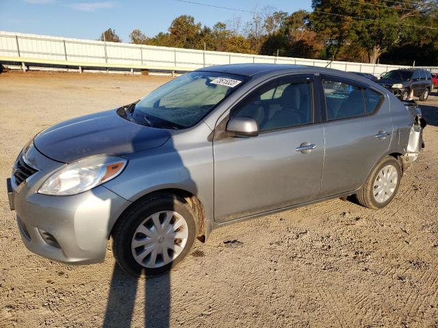 2013 Nissan Versa S