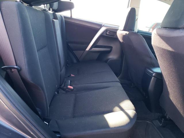 JTMZFREV9HJ702628 Toyota RAV4 LE