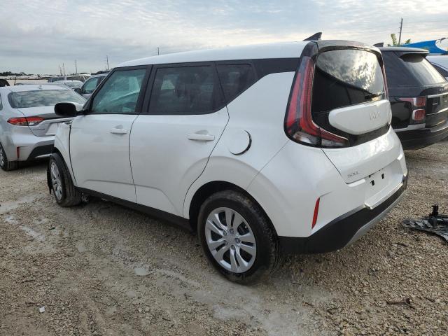 KNDJ23AU0P7885125 KIA SOUL LX