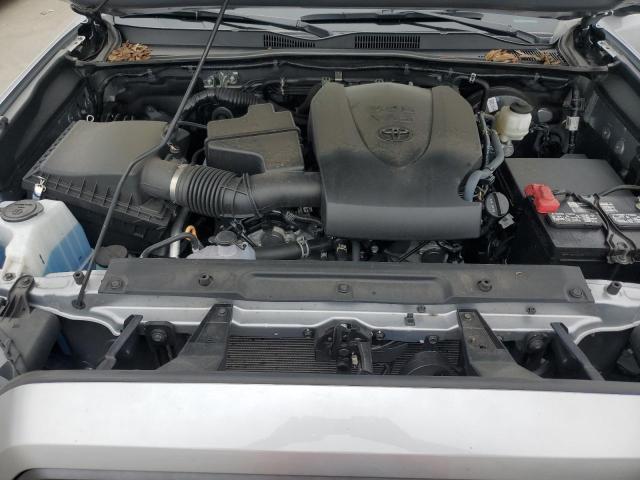  TOYOTA TACOMA 2021 Сріблястий
