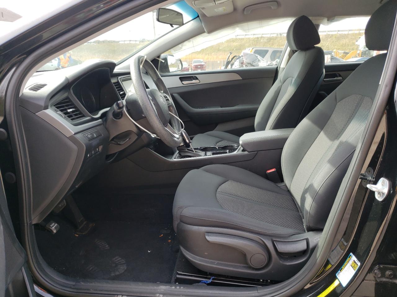 5NPE24AF7KH773743 2019 Hyundai Sonata Se