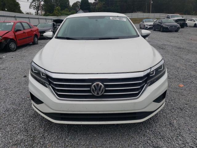 1VWAA7A30LC014709 Volkswagen Passat S 5