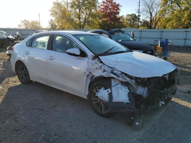 3KPF34AD0NE473387 KIA Forte Gt Line