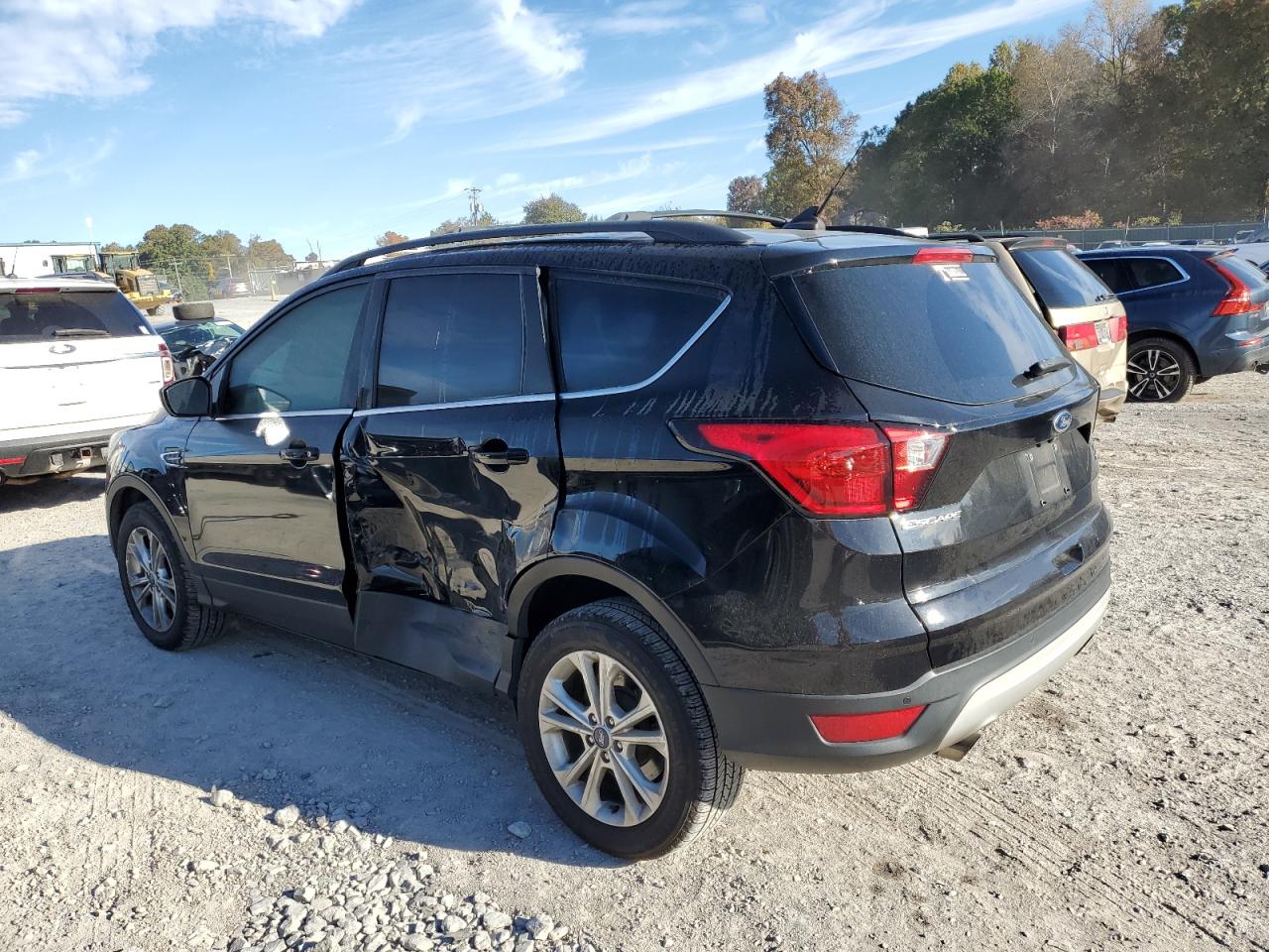 2019 Ford Escape Se vin: 1FMCU9GD9KUB65762