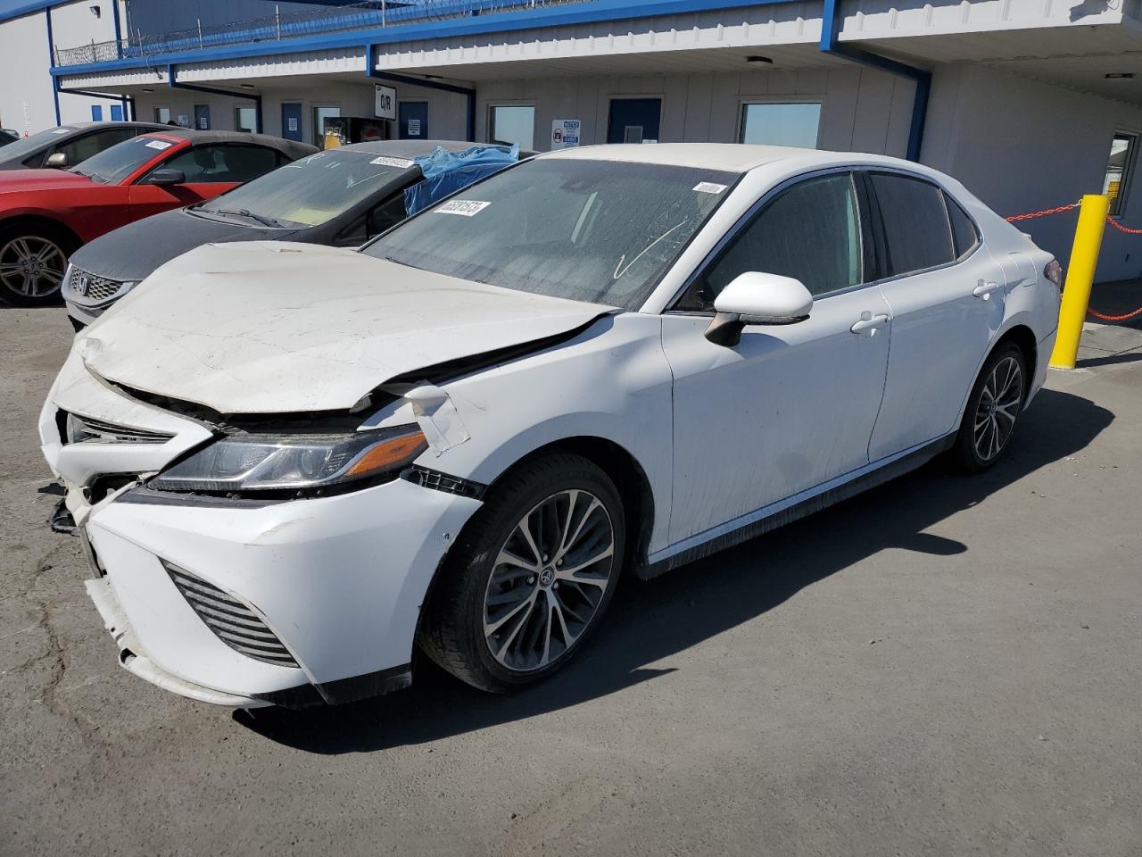 4T1B11HK3KU274933 TOYOTA CAMRY 2019