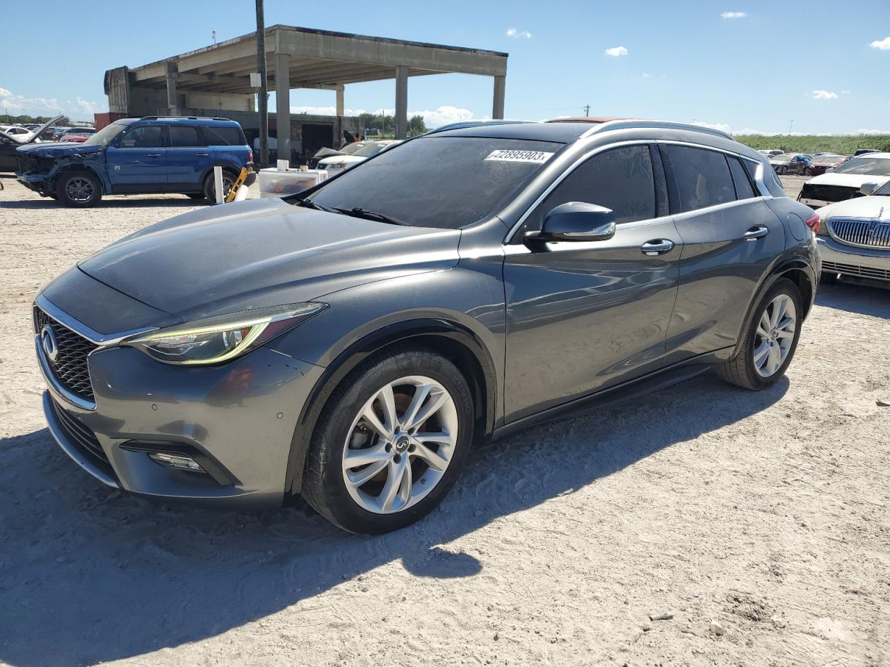 SJKCH5CP7HA034676 2017 Infiniti Qx30 Base