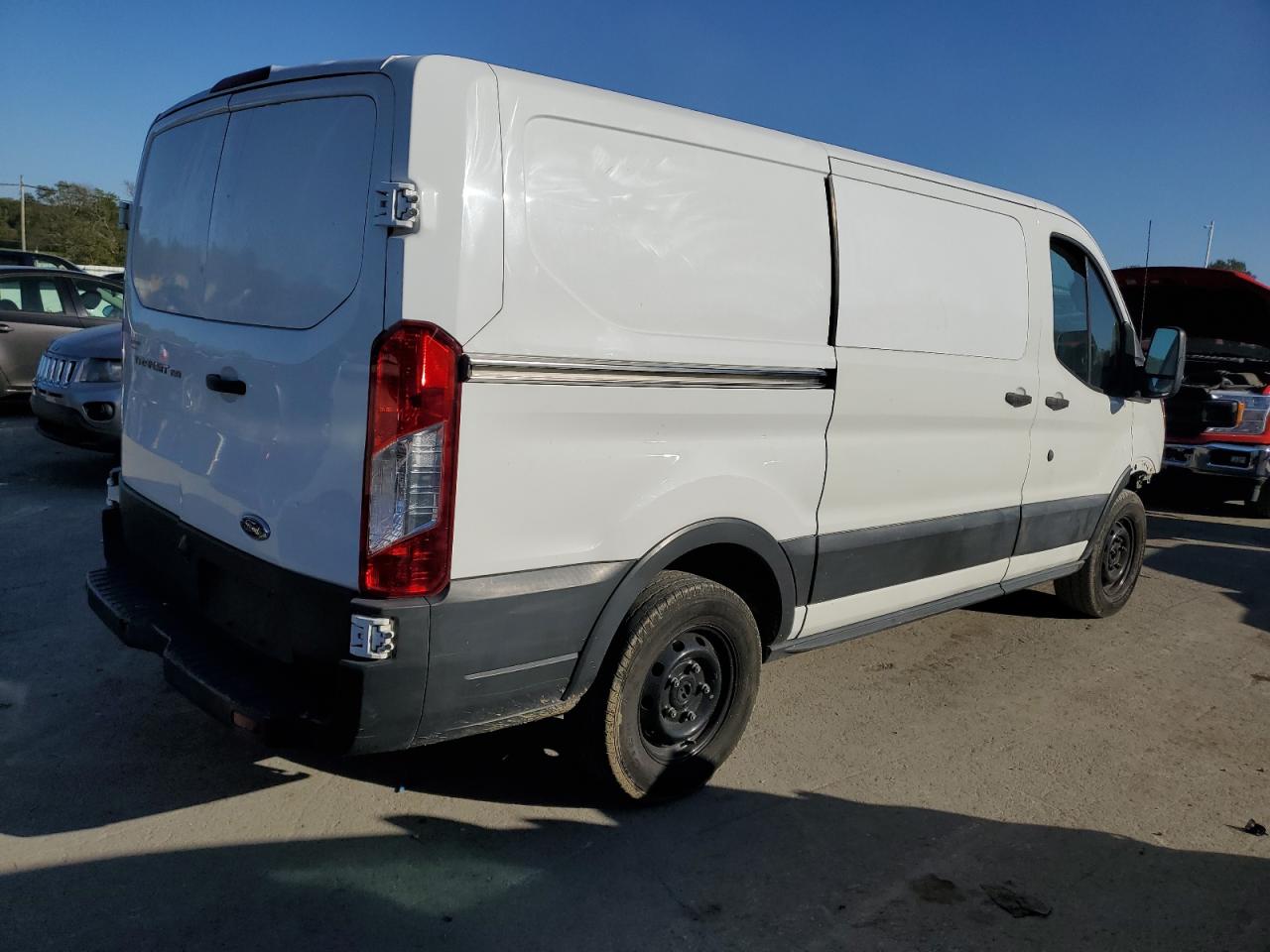 1FTYE1YM2GKB17014 FORD TRANSIT 2016