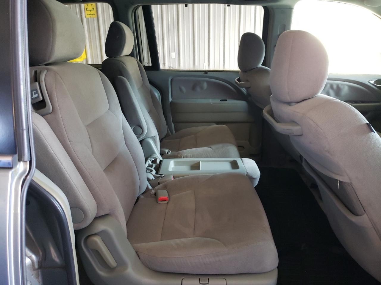 5FNRL38435B042243 2005 Honda Odyssey Ex