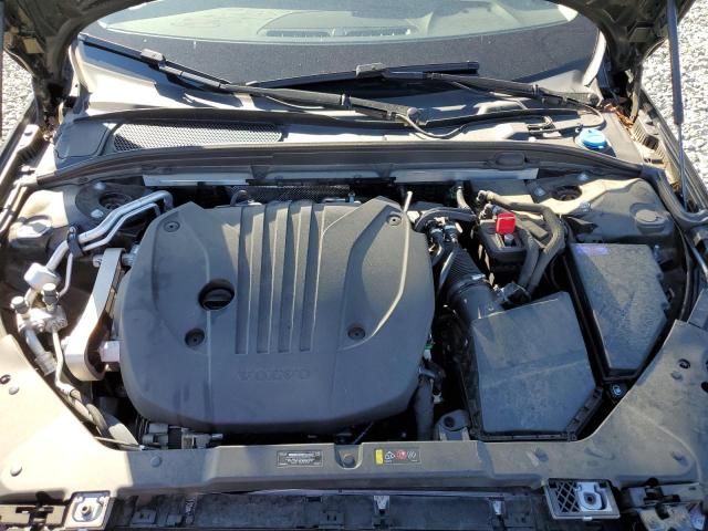 2022 VOLVO S60 B5 MOM 7JRL12TZ4NG189171
