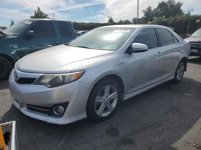 2014 Toyota Camry Hybrid 