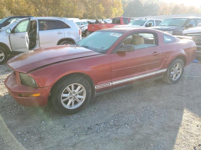 2005 Ford Mustang 