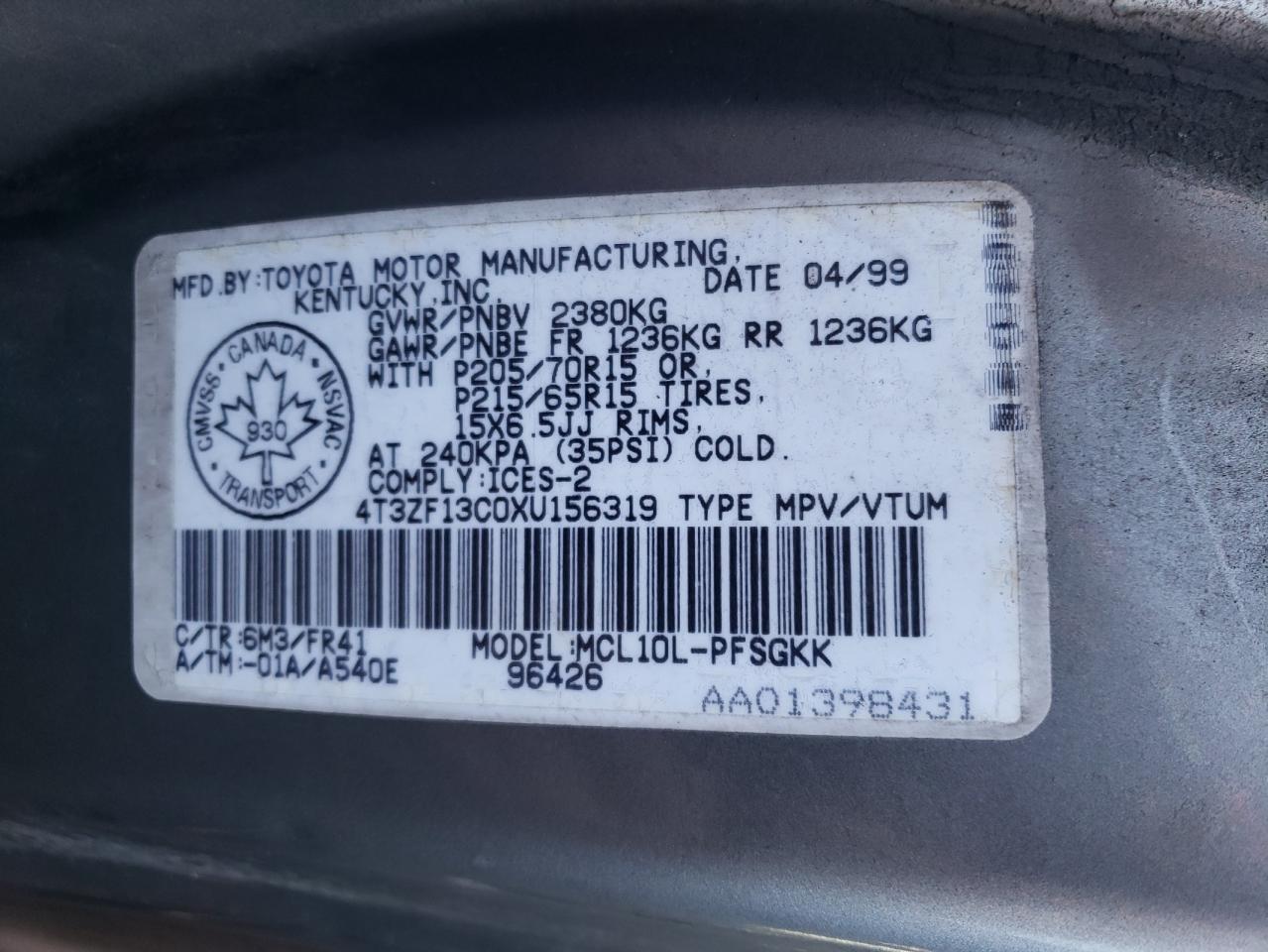 4t3zf13c0xu156319 4T3ZF13C0XU156319 1999 Toyota Sienna Le