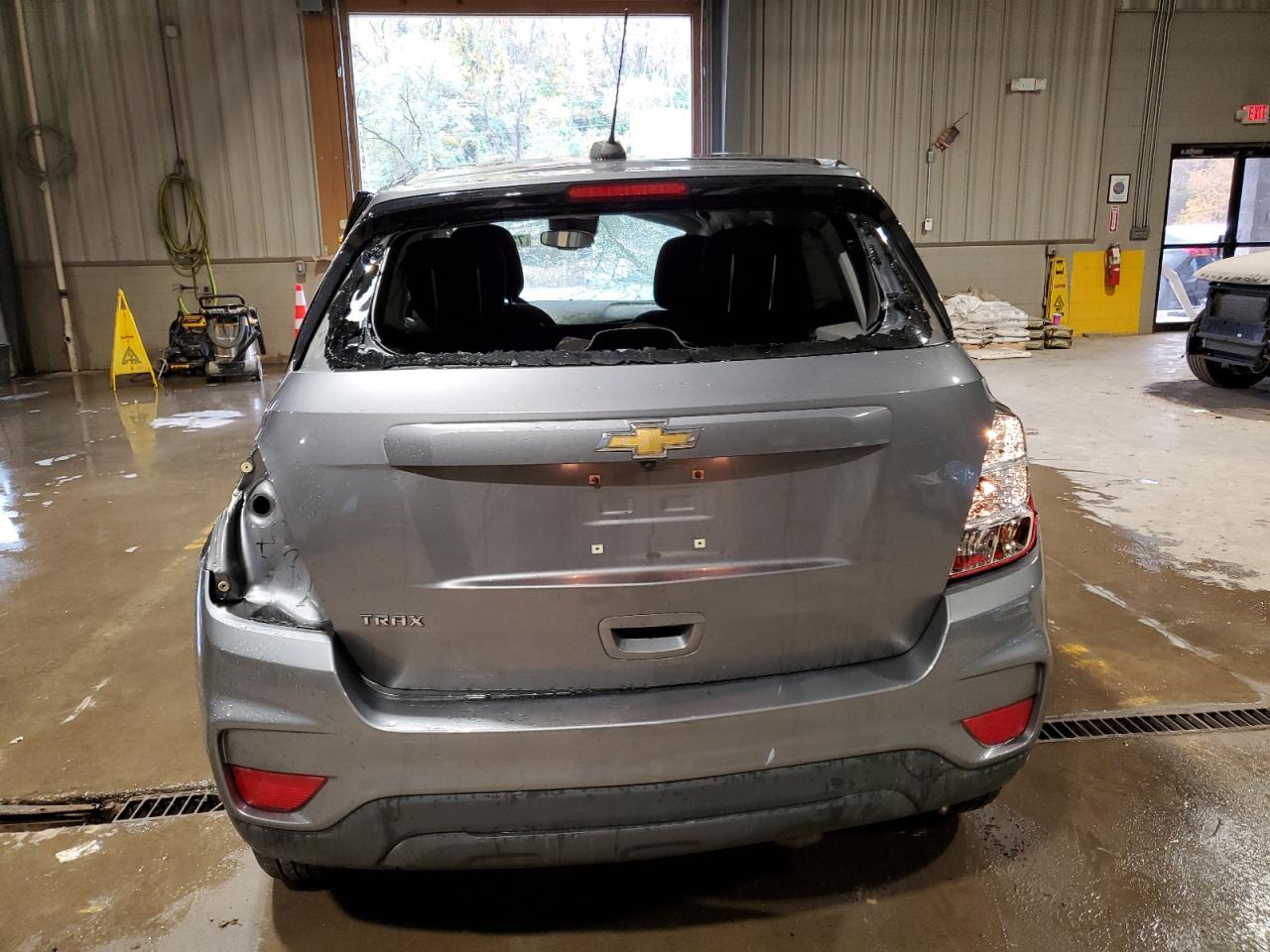 3GNCJKSB8LL251786 CHEVROLET TRAX 2020