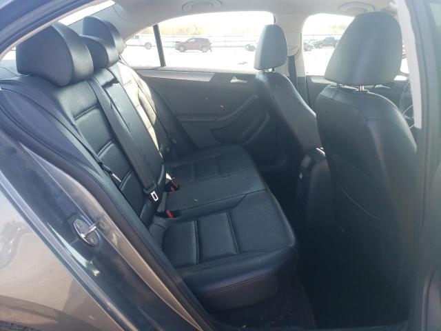 2015 VOLKSWAGEN JETTA SE - 3VWD17AJ4FM234692