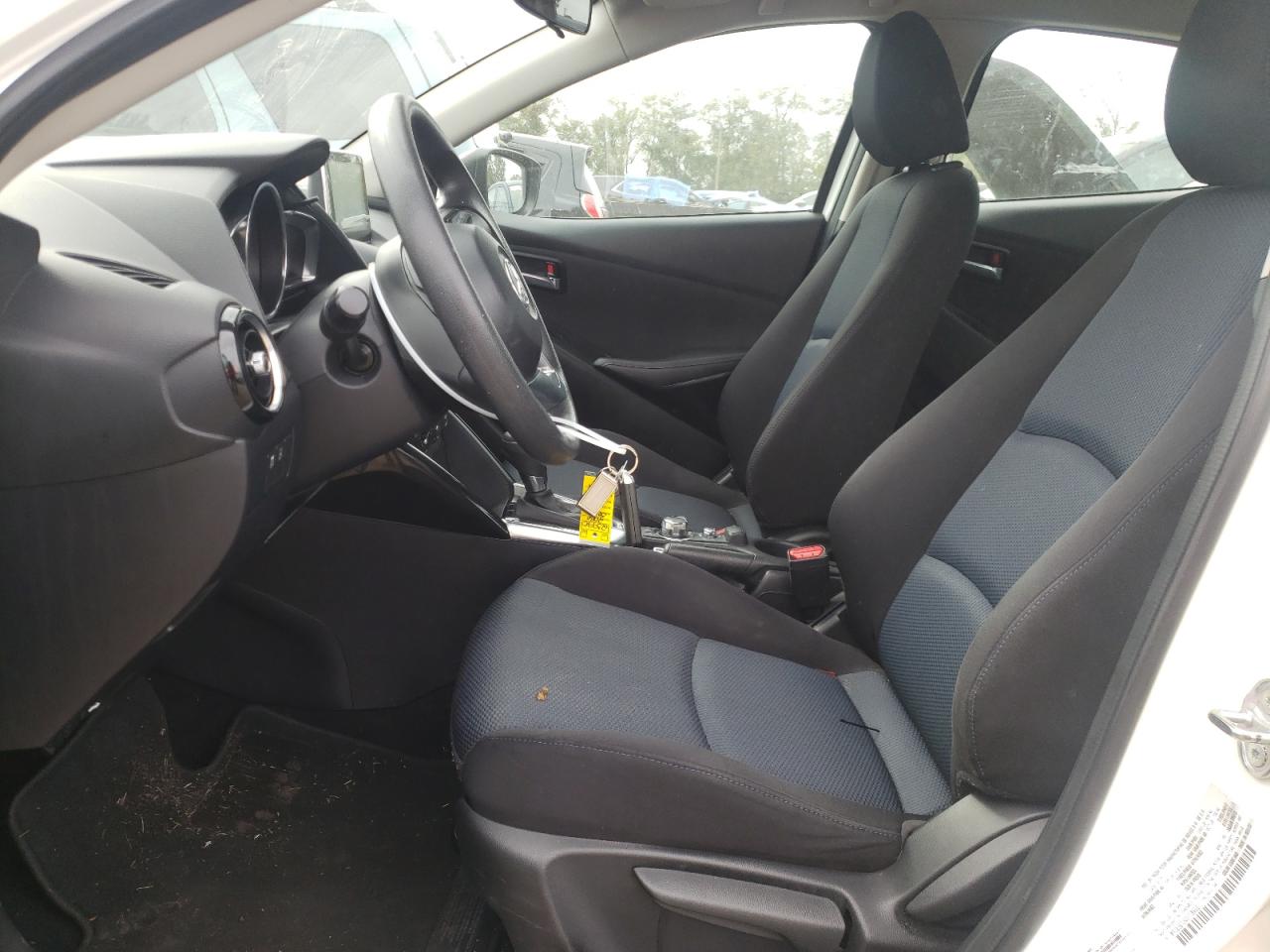 3MYDLBZV8GY106832 TOYOTA SCION 2016