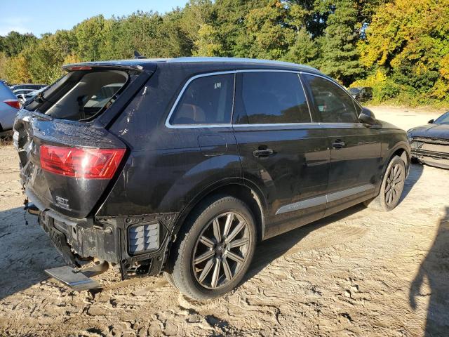 WA1LAAF76JD000092 2018 AUDI Q7, photo no. 3