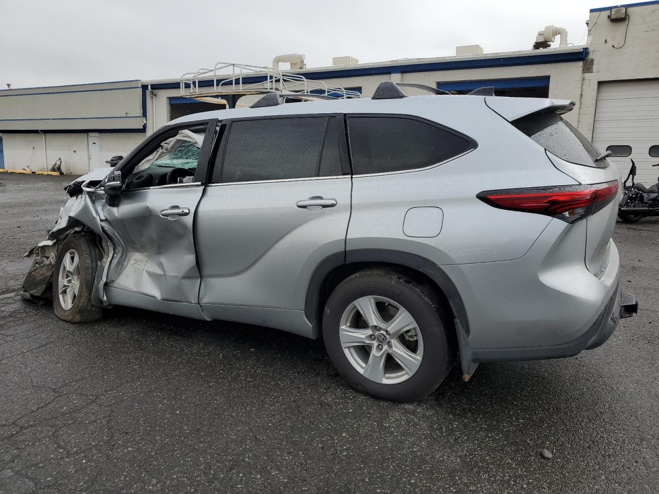 5TDBZRBH0NS570574 TOYOTA HIGHLANDER 2022