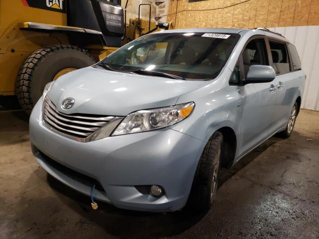 2017 Toyota Sienna XLE