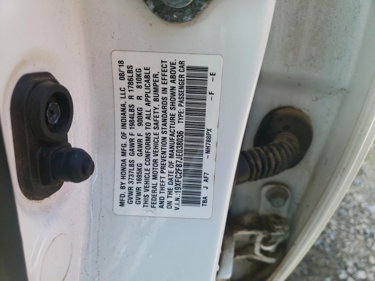19XFC2F87JE038036 HONDA CIVIC 2018