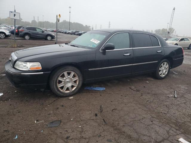 2008 Lincoln Town Car 