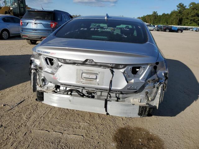 1HGCV2F94NA011134 Honda Accord Touring