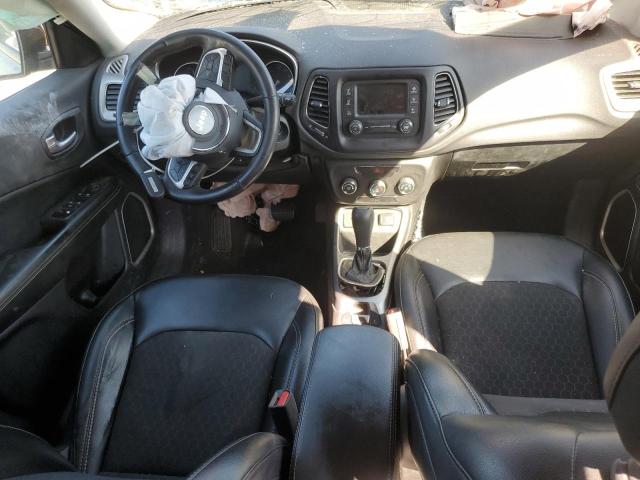 3C4NJCBB1JT466463 Jeep Compass Latitude