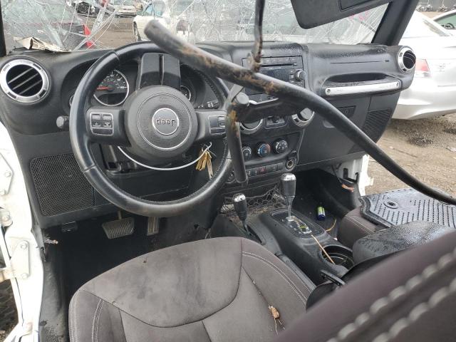 1C4BJWEG2FL674950 Jeep Wrangler Unlimited Sahara